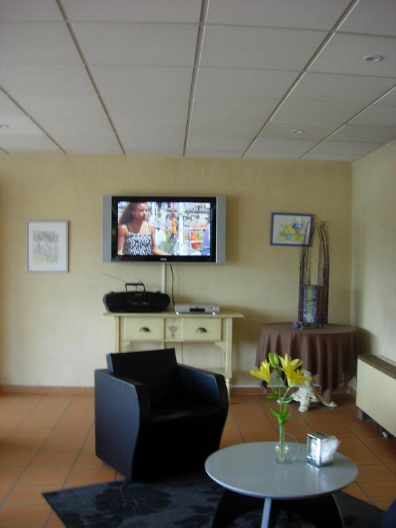 Best Western Montagne Noire Lagarrigue  Exterior foto
